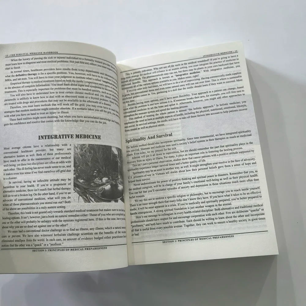The Survival Medicine Handbook :The Essential Guide For When Help Is Not On The Way Paperback in English Book